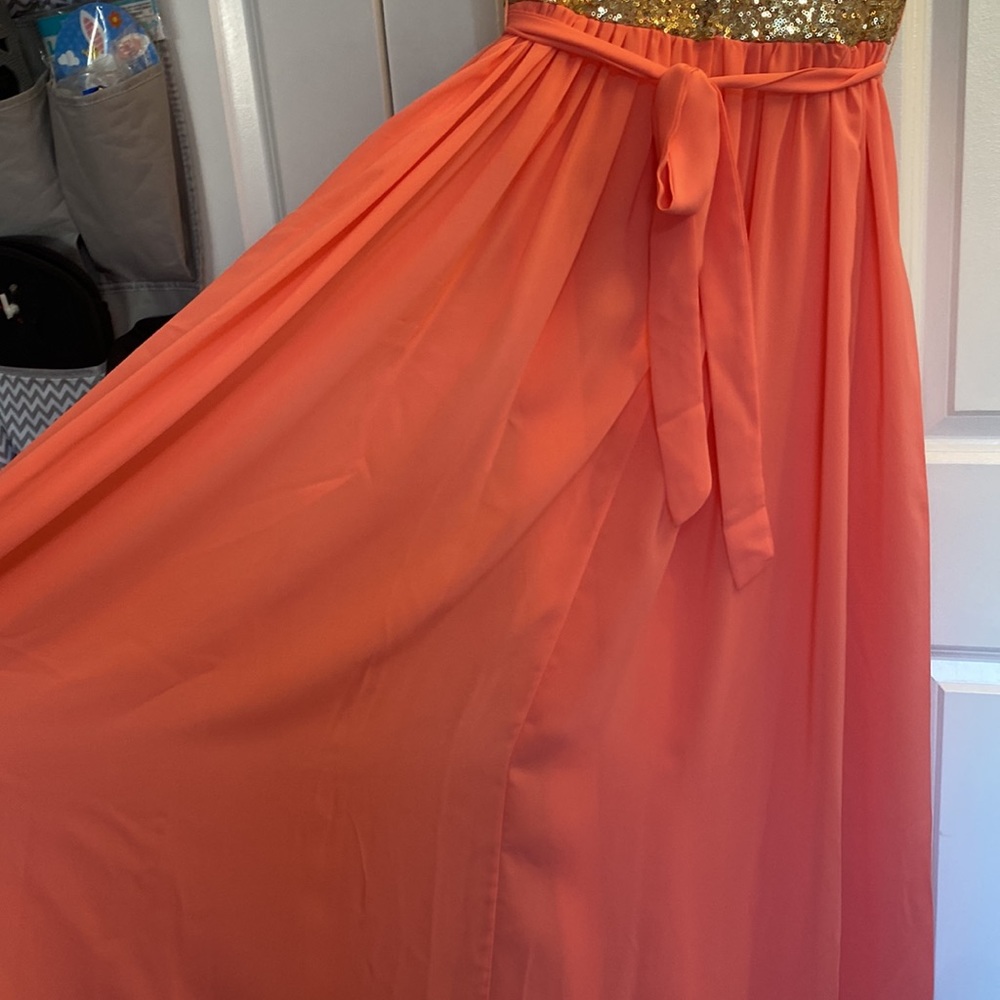 Christina Wu Coral dress with gold sequin top NWT Sz 4 - Picture 8 of 16